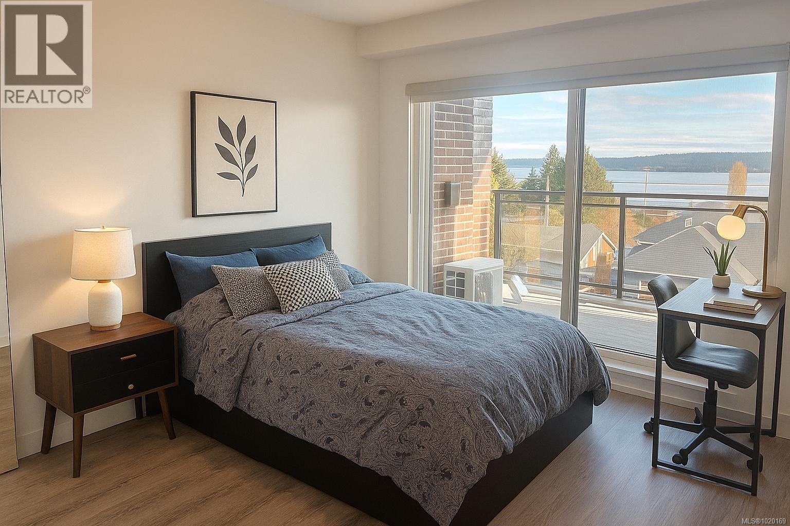 #306 147 Haliburton St - 4