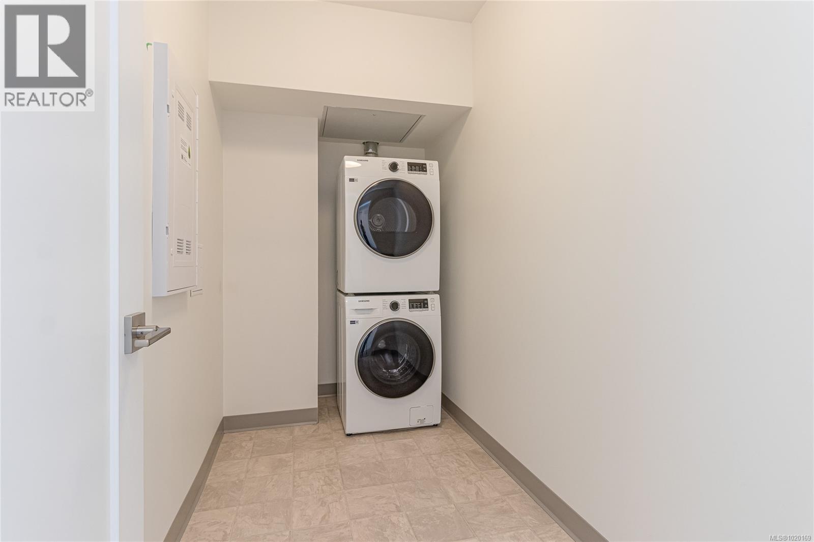 #306 147 Haliburton St - 18