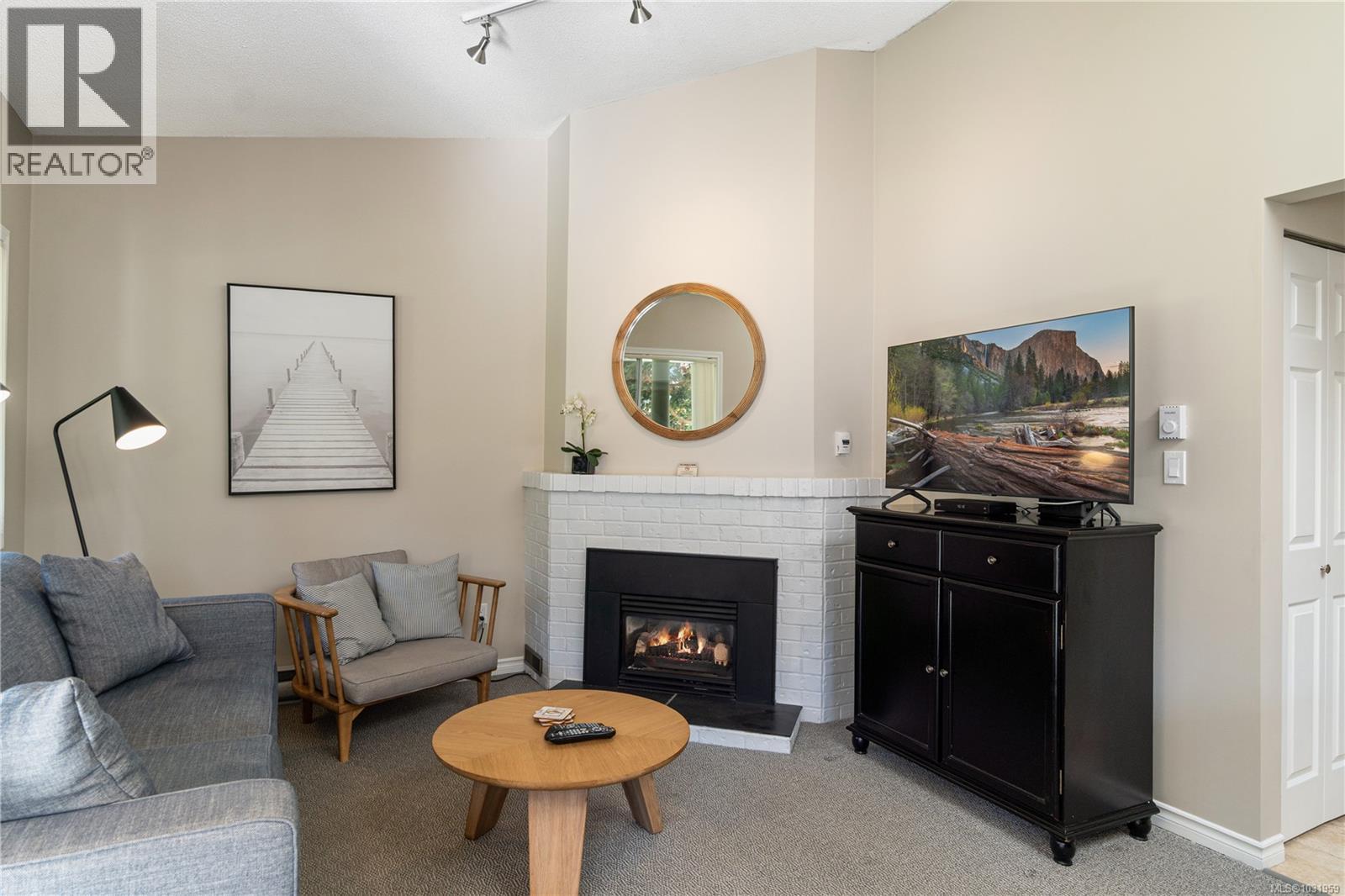 #24 1135 RESORT DR - 7