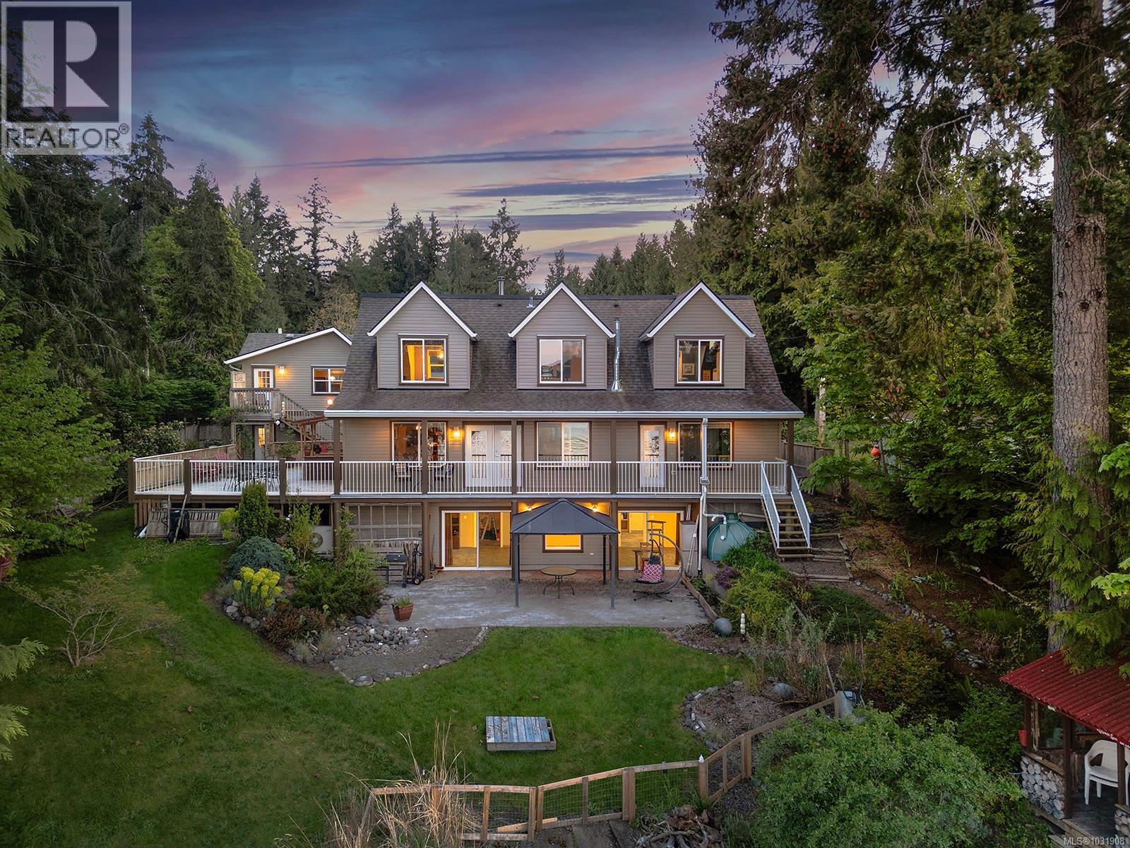 7820 SHIPS POINT RD - Image 2