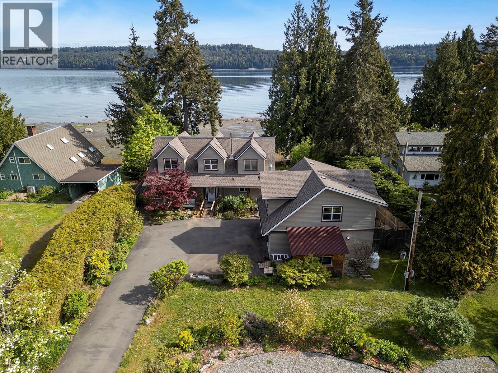 7820 SHIPS POINT RD - 69