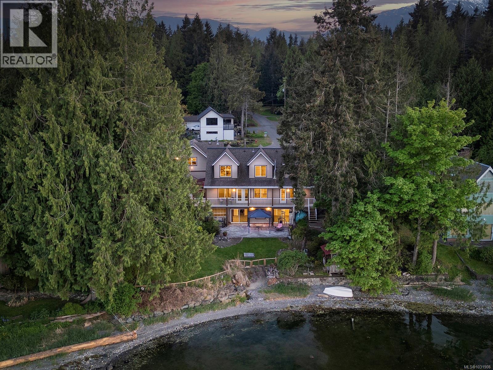 7820 SHIPS POINT RD - 81