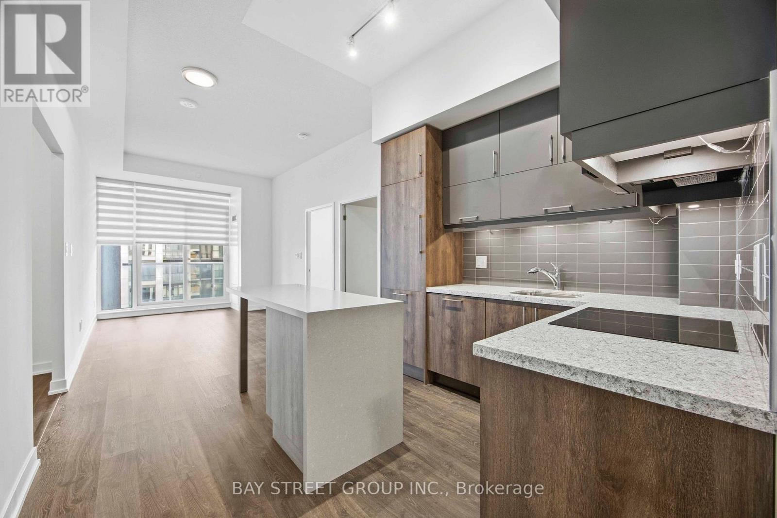 #1020 8119 BIRCHMOUNT RD ROAD - 6