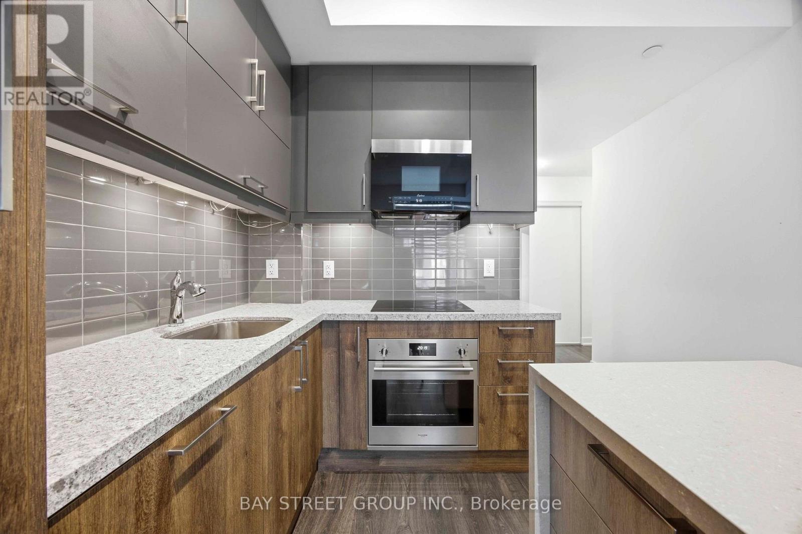 #1020 8119 BIRCHMOUNT RD ROAD - 9