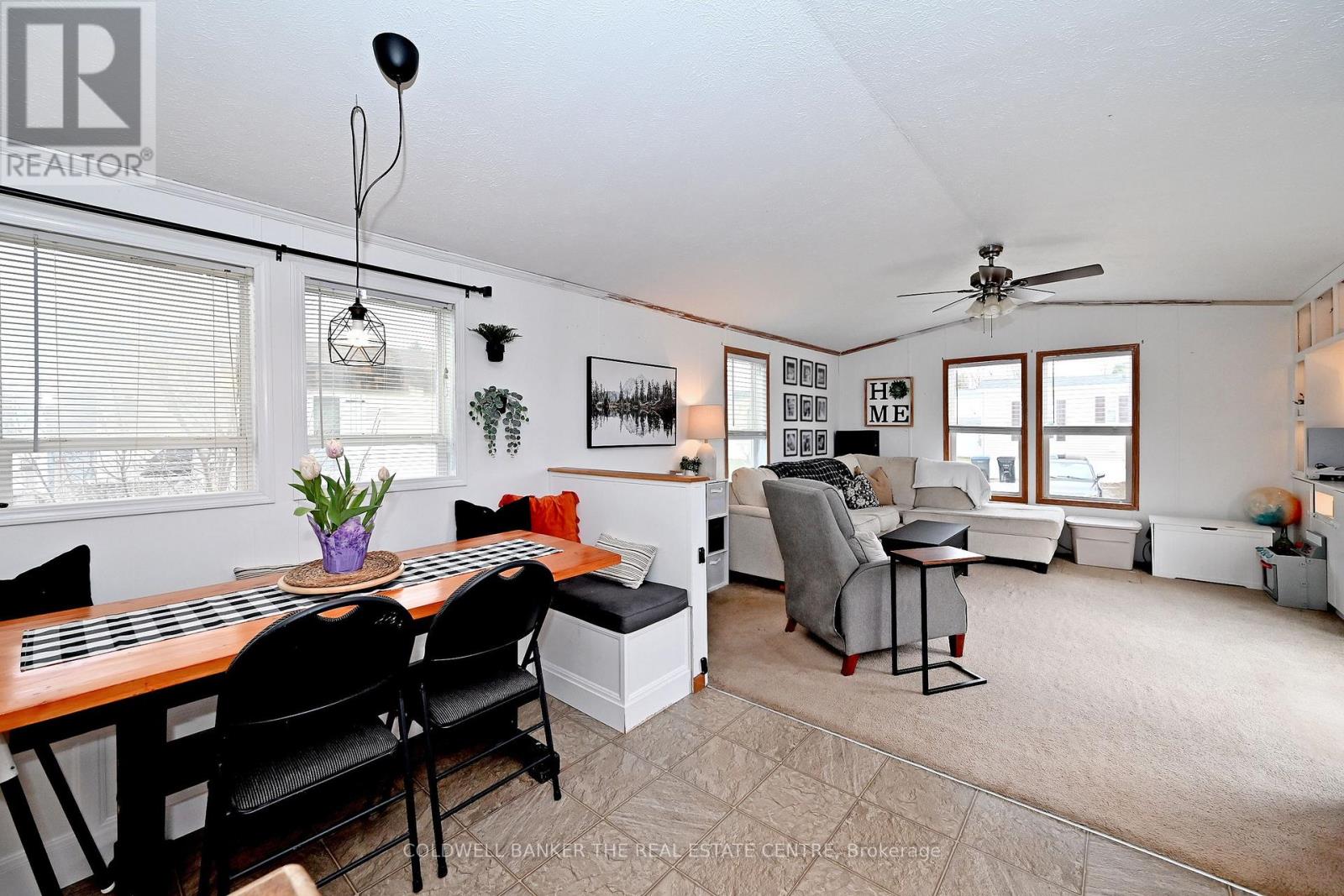 41 SUNRISE CIRCLE - 12