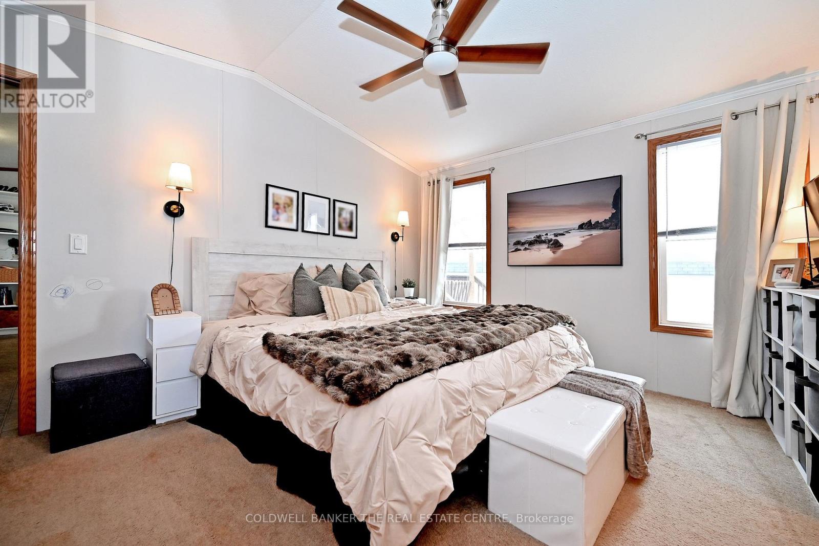 41 SUNRISE CIRCLE - 22