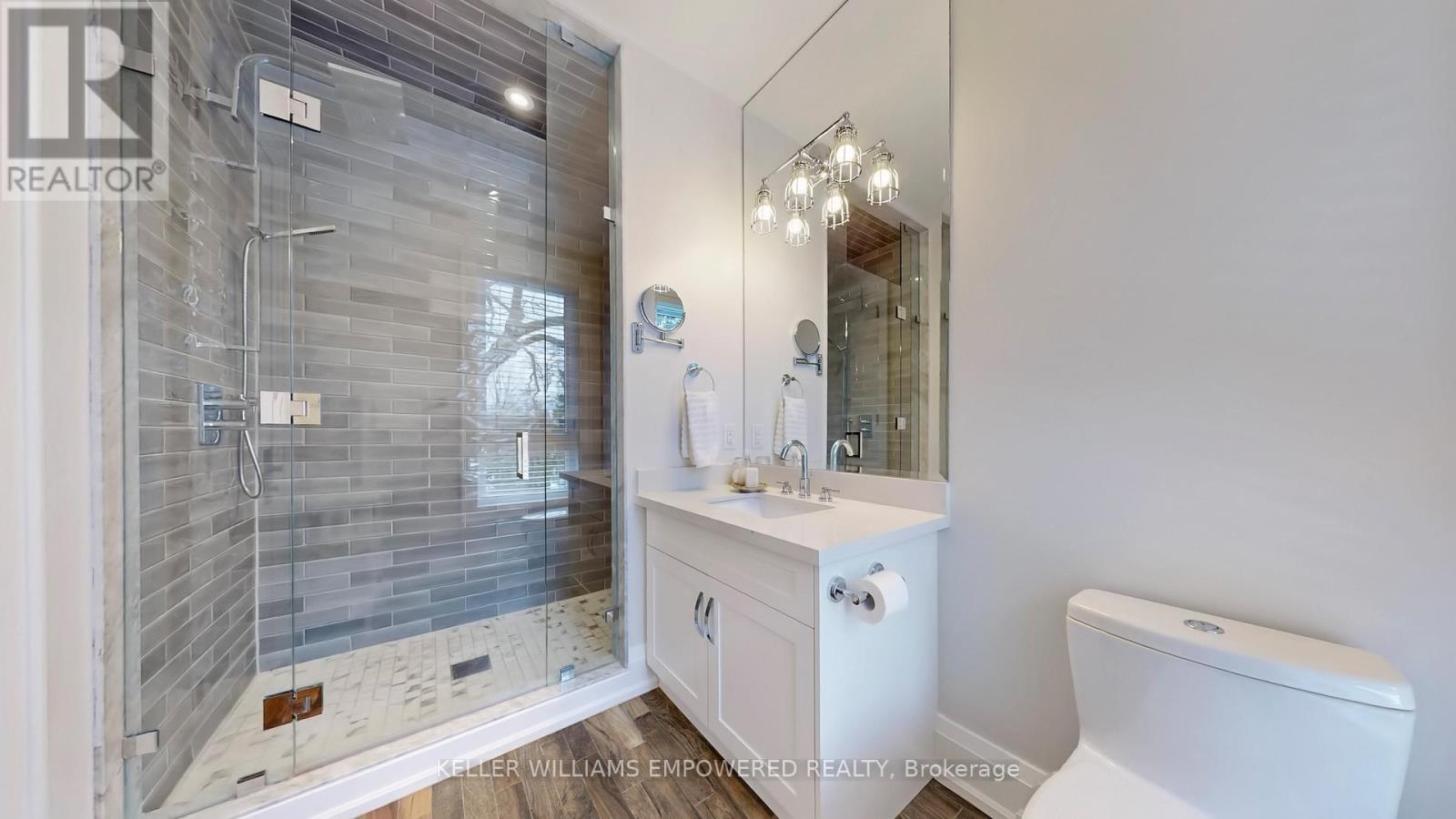 29 BEDFORD PARK AVENUE - 27