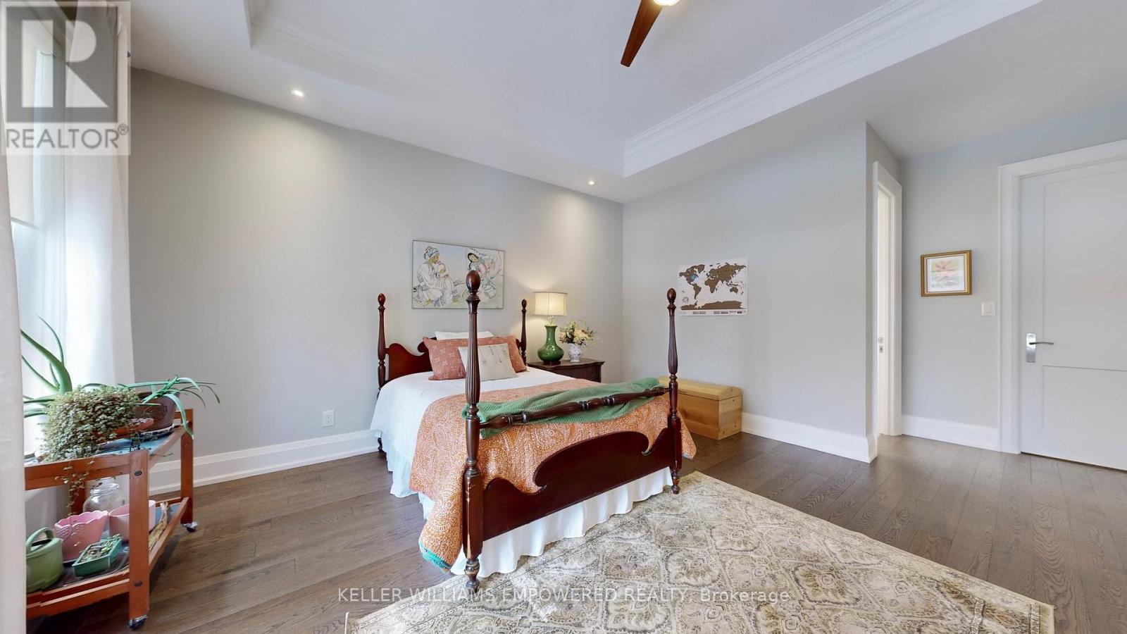 29 BEDFORD PARK AVENUE - 31