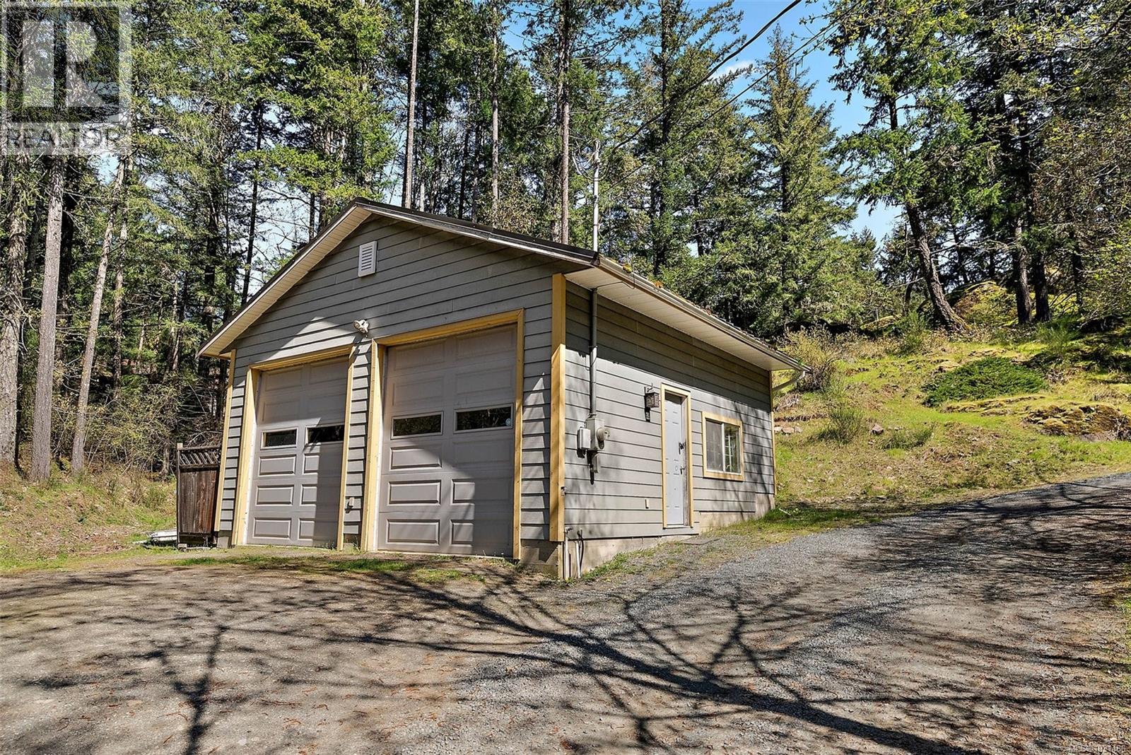 1725 MILLSTREAM RD - 31