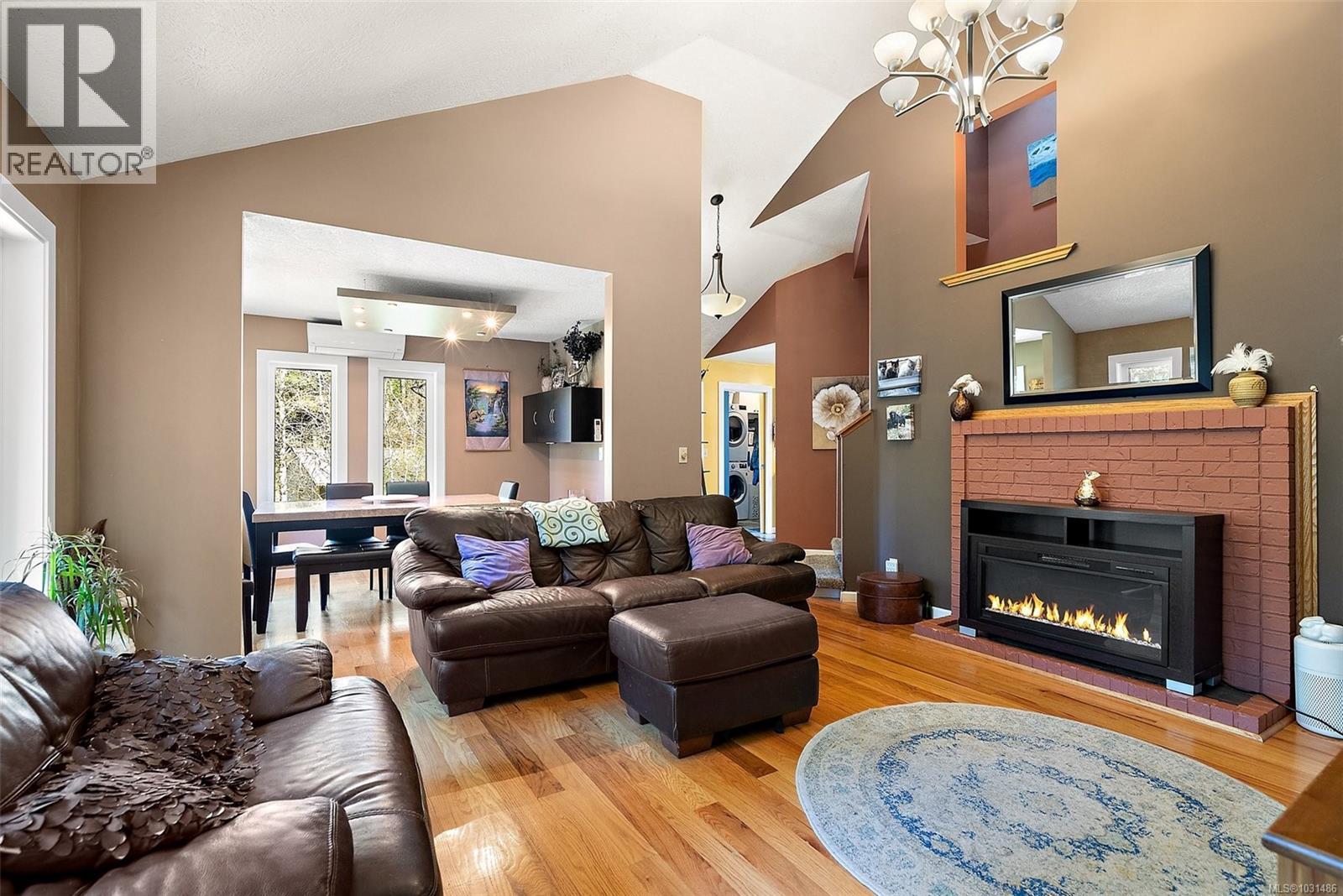1725 Millstream Rd - 4