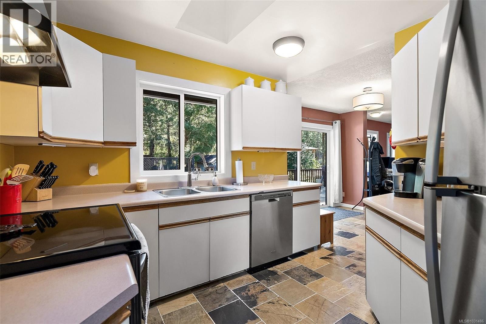 1725 MILLSTREAM RD - 7