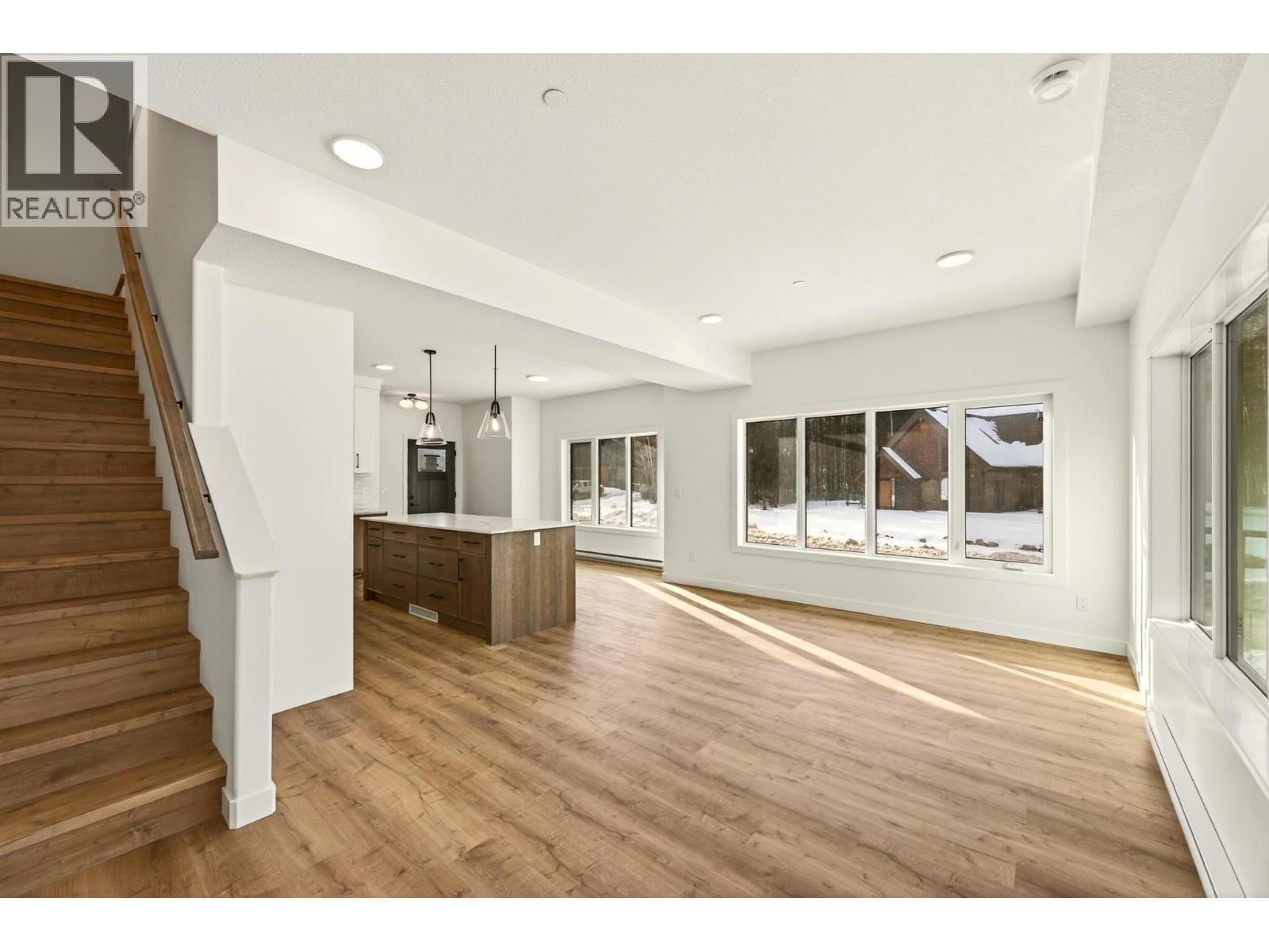 #1 1444 GRANITE DRIVE - 33