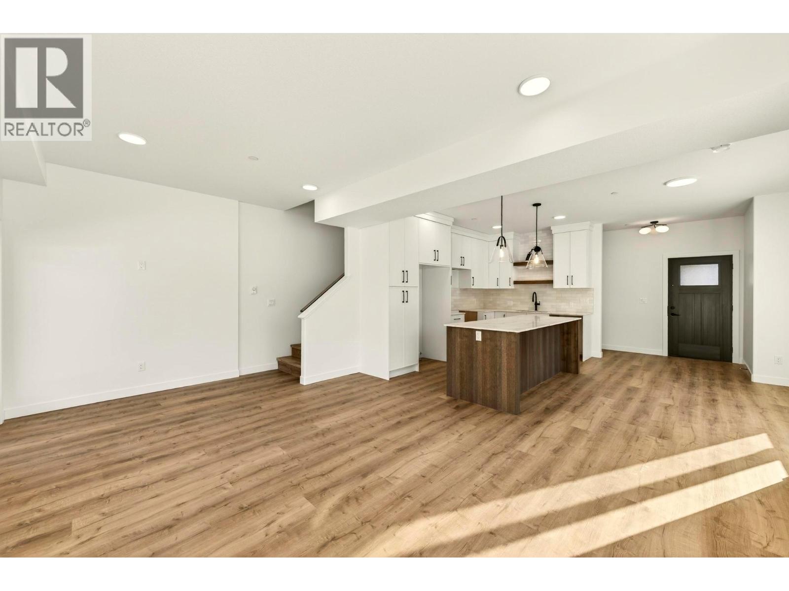 #1 1444 GRANITE DRIVE - 35