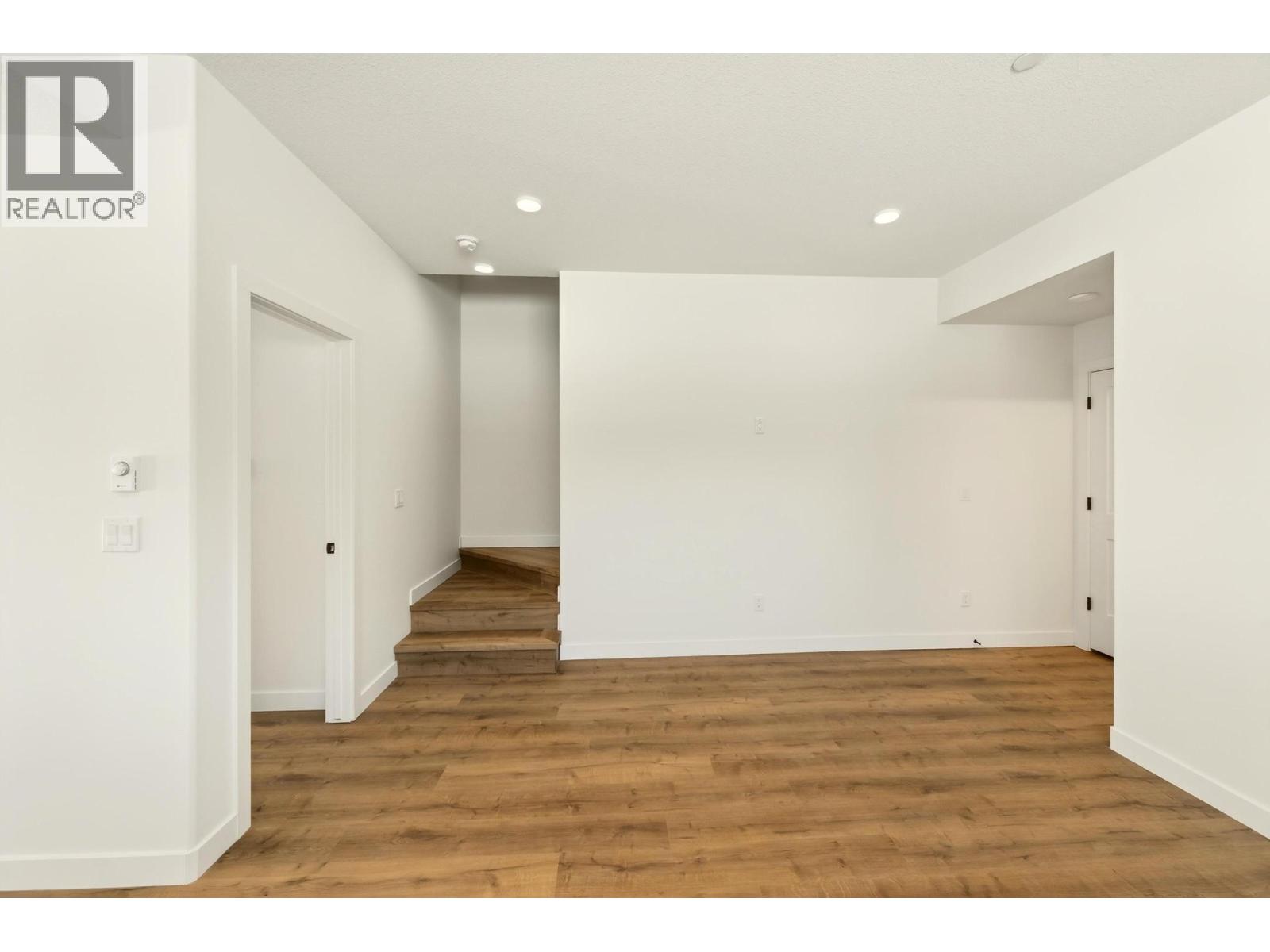 #1 1444 GRANITE DRIVE - 60