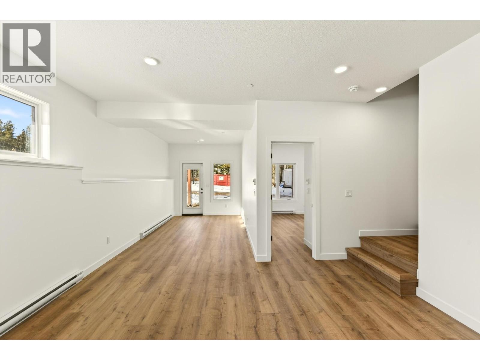 #1 1444 GRANITE DRIVE - 61