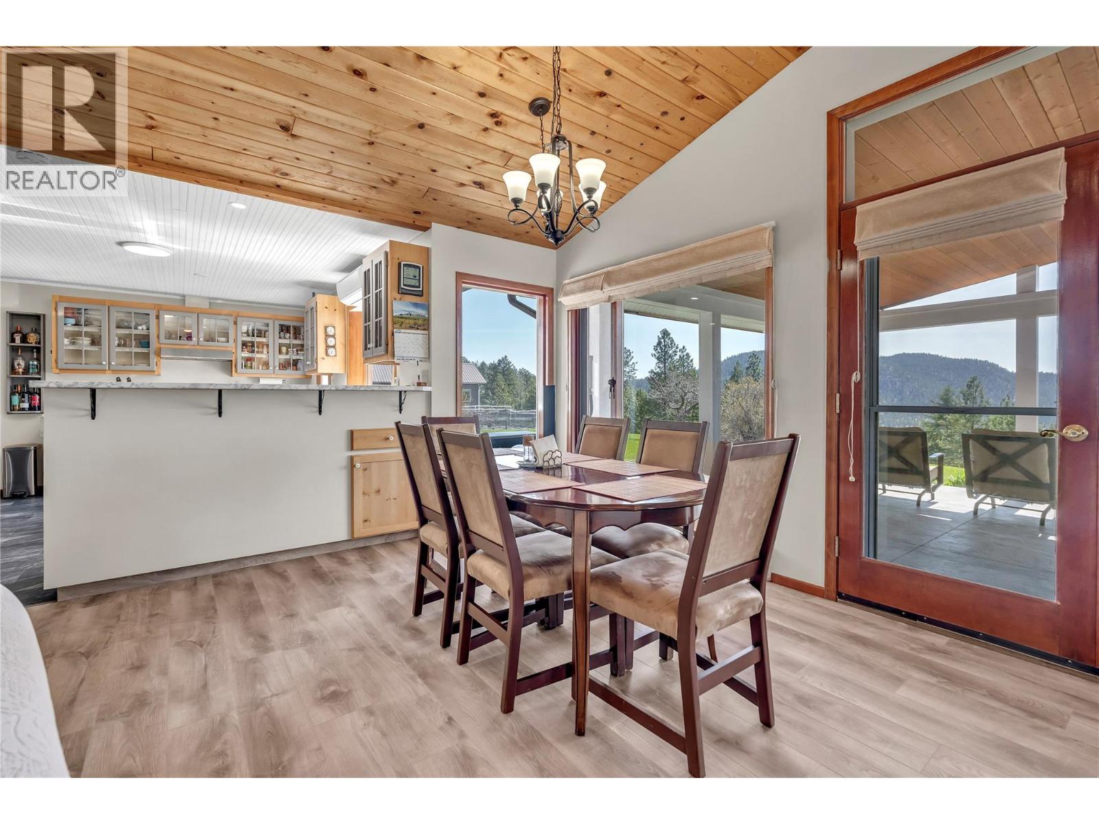 30 Osborne Road, Summerland