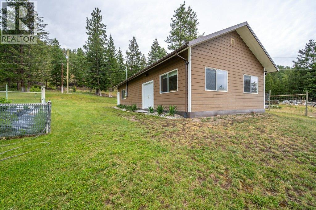 30 Osborne Road, Summerland