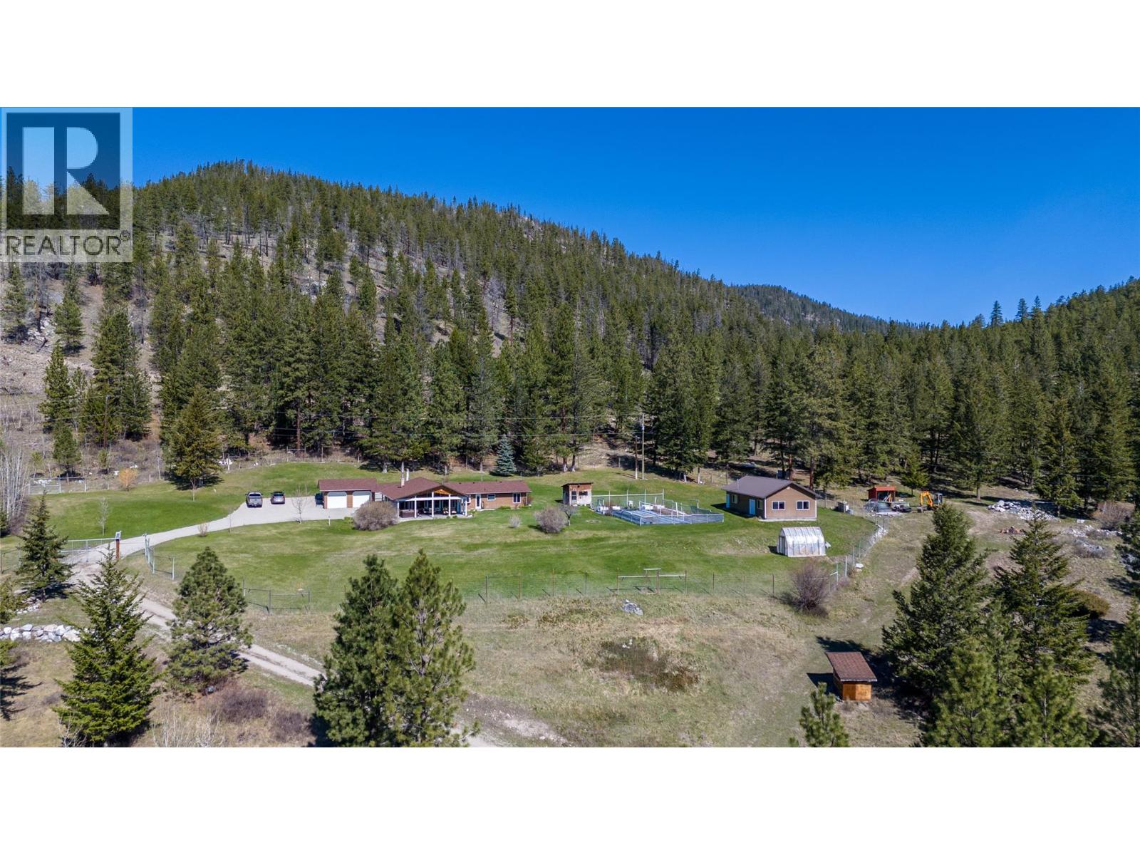 30 Osborne Road, Summerland