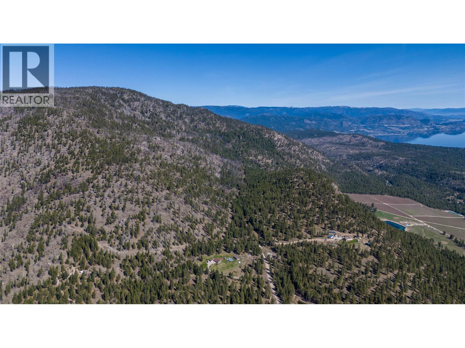 30 Osborne Road, Summerland