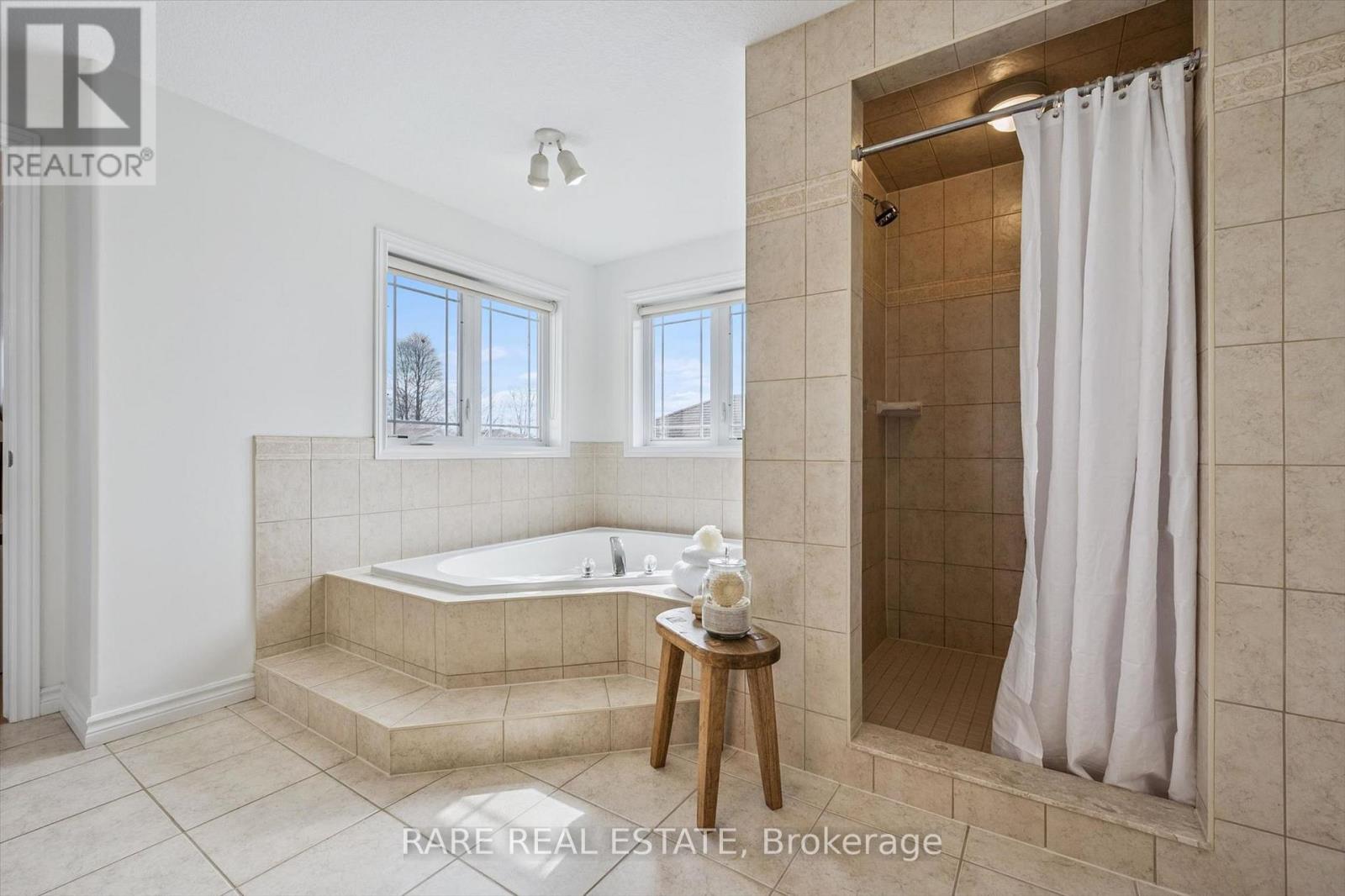 28 DAVIS STREET - 27