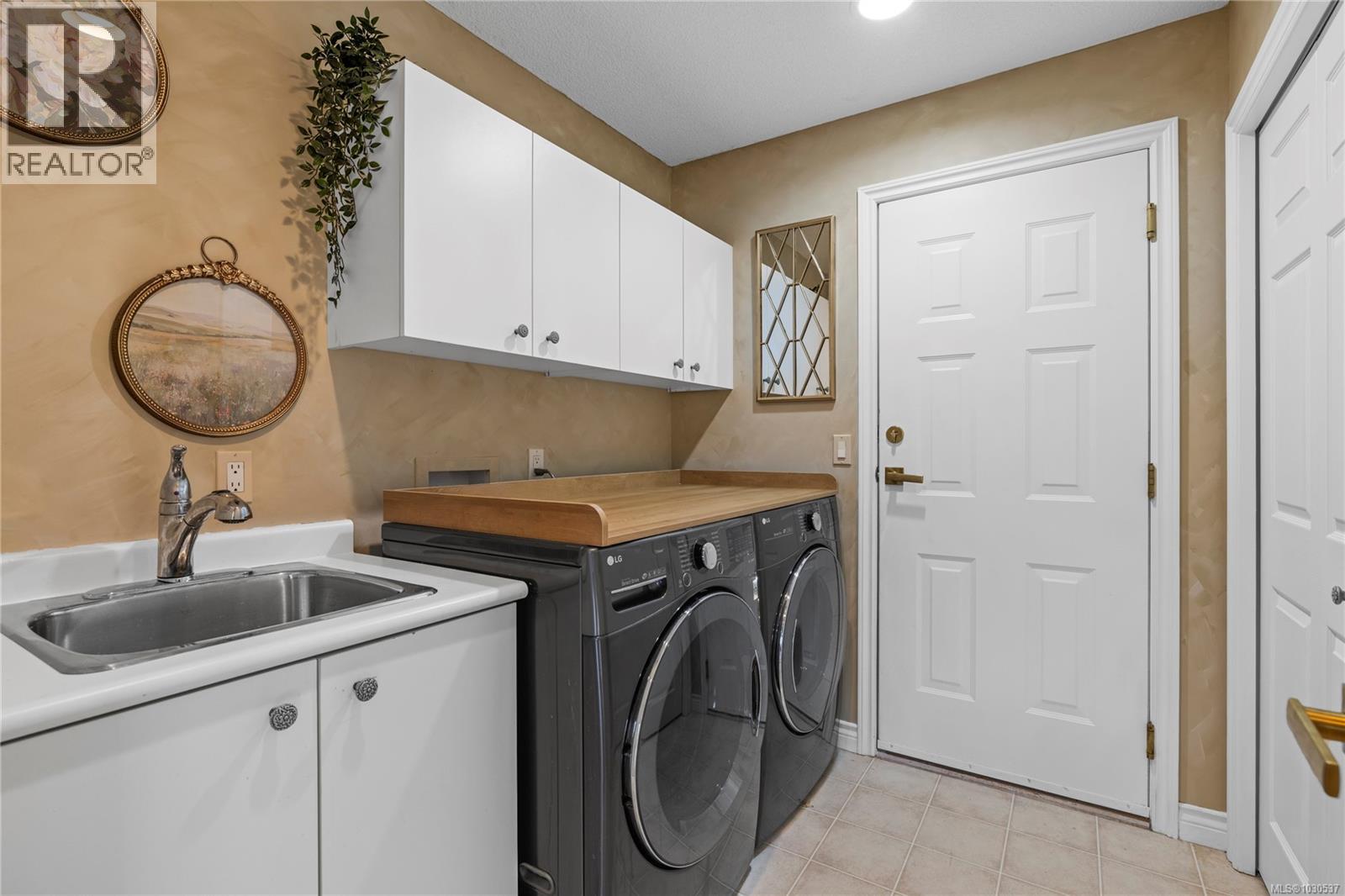 3541 Shelby Lane, Nanoose Bay