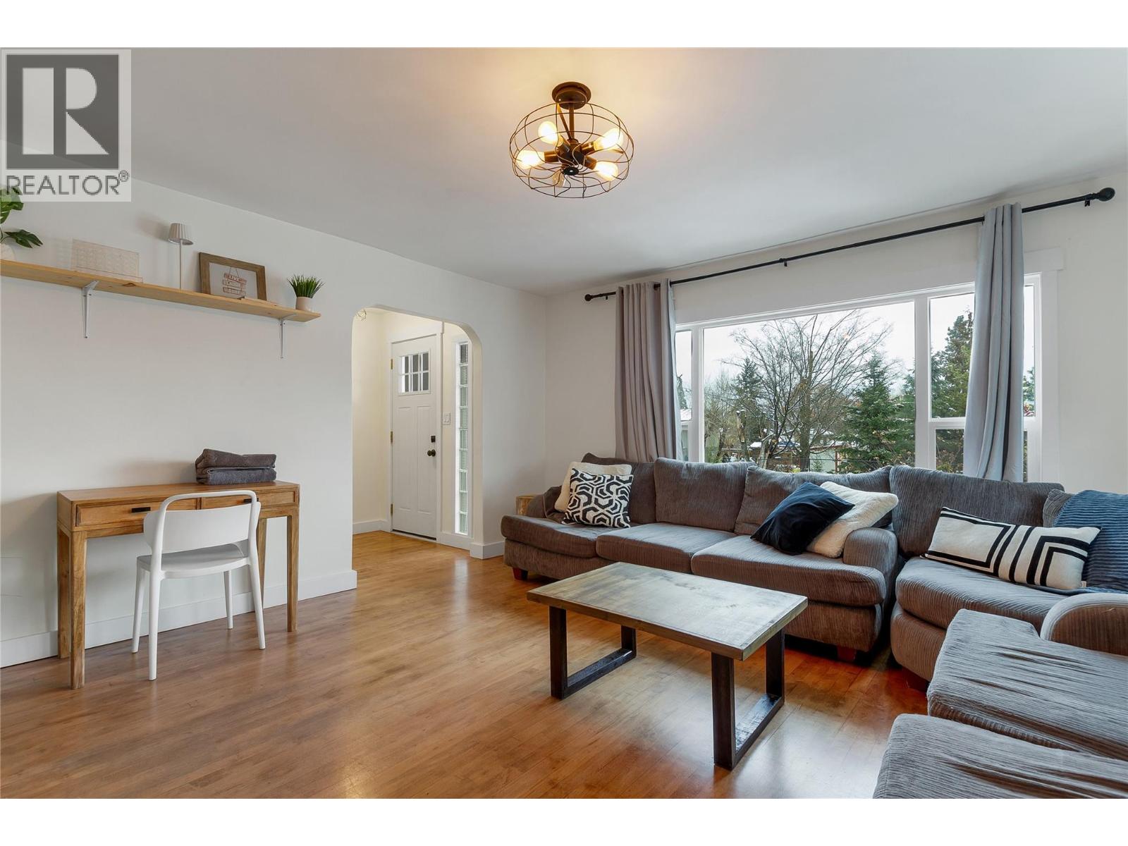 1505 32 Avenue, Vernon