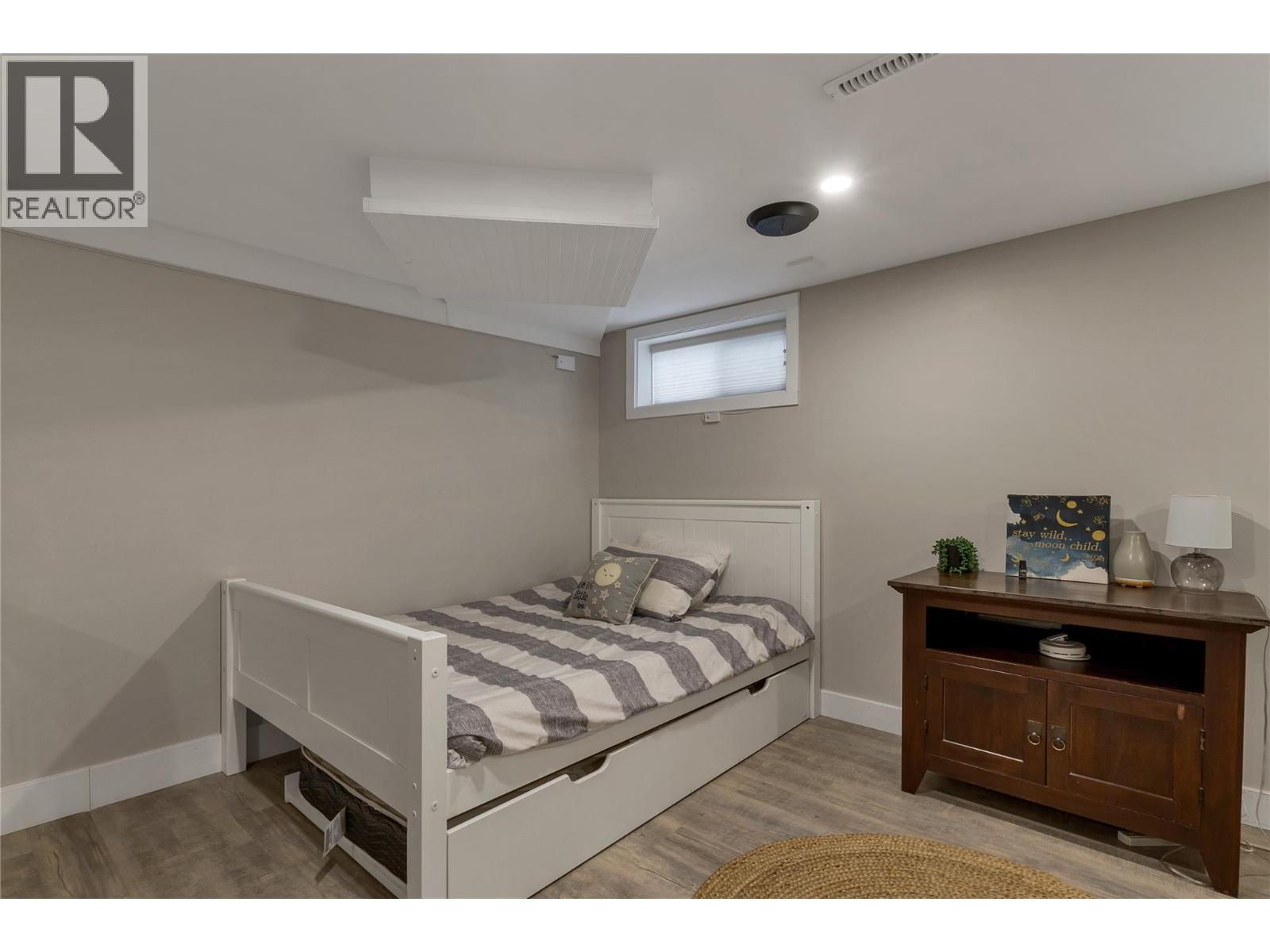 1505 32 Avenue, Vernon