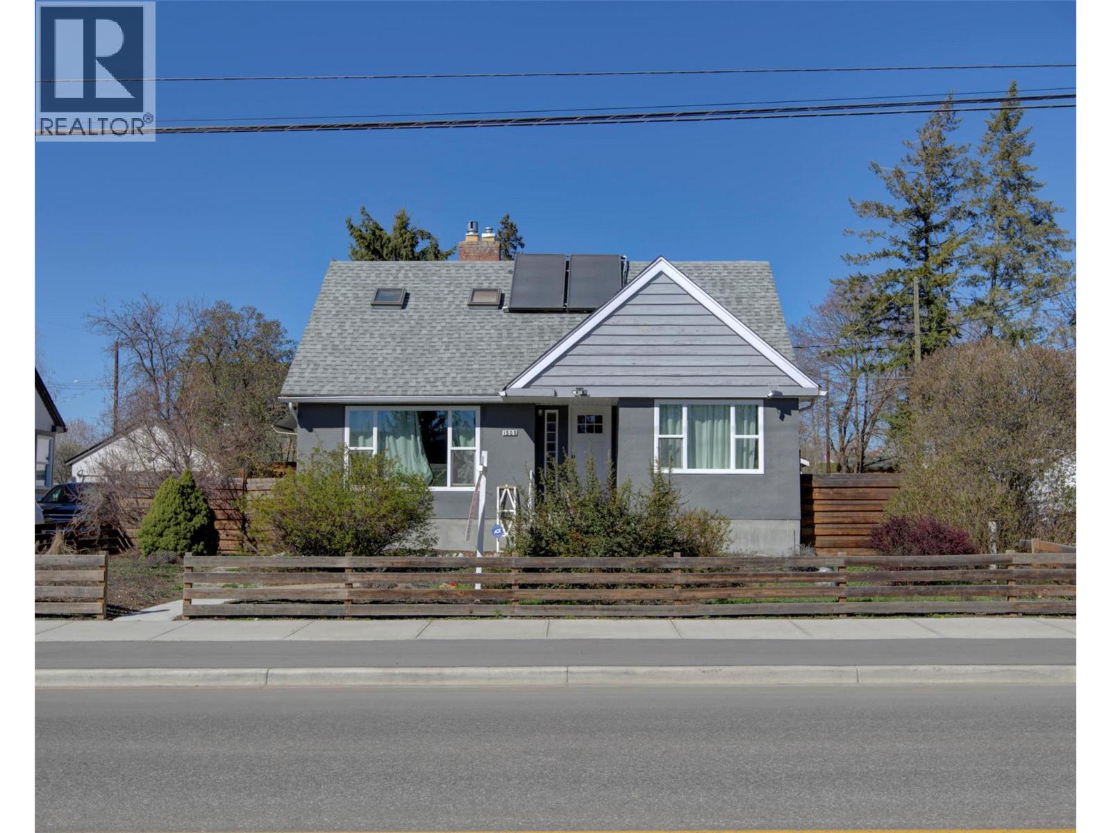1505 32 Avenue, Vernon