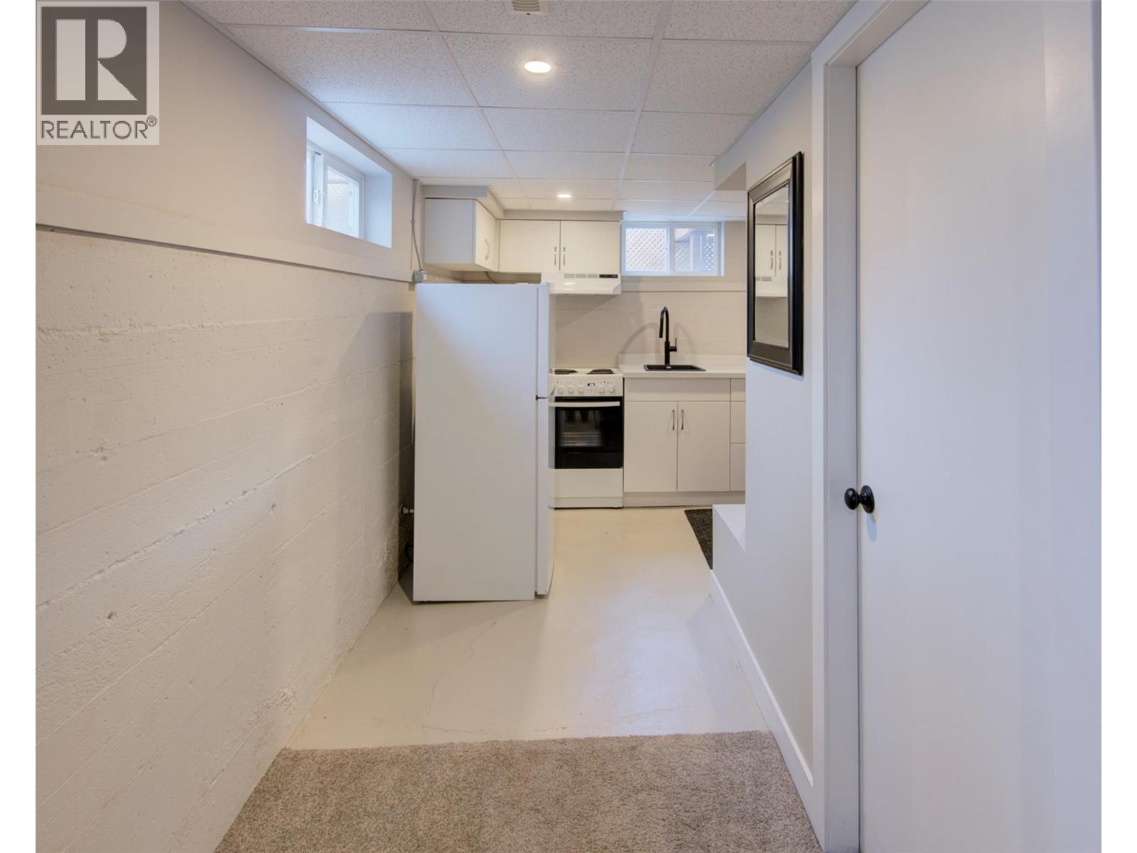 1505 32 Avenue, Vernon