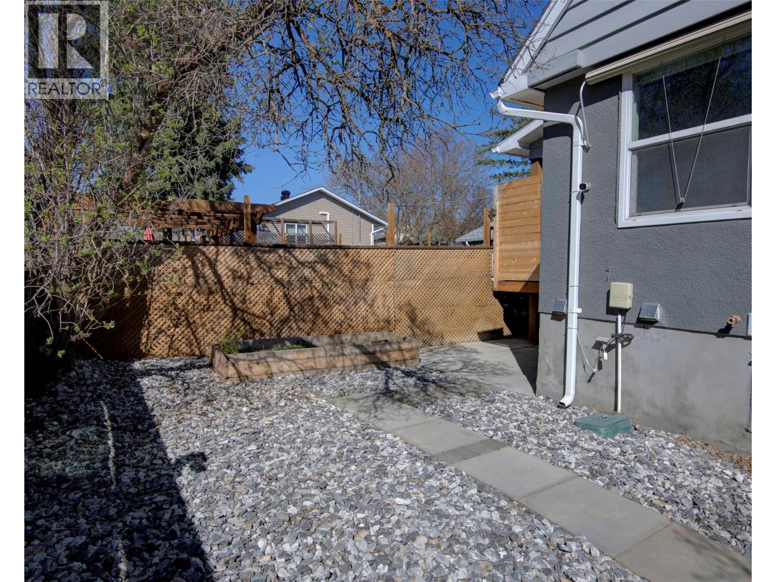 1505 32 Avenue, Vernon