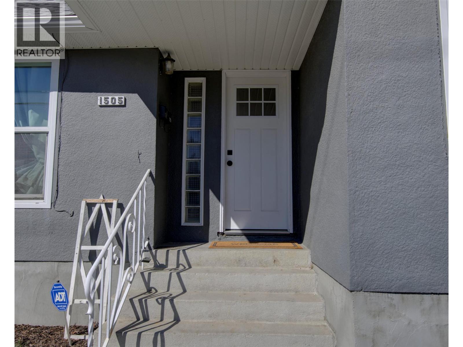 1505 32 Avenue, Vernon