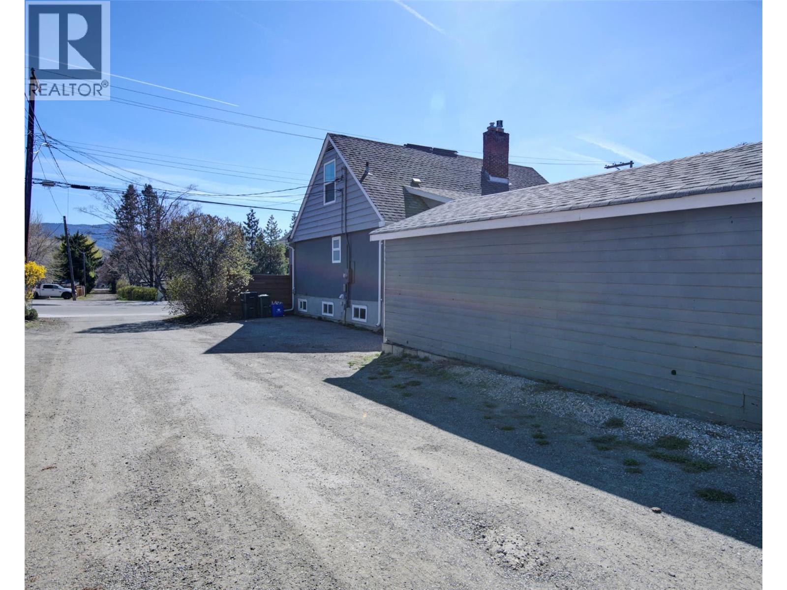 1505 32 Avenue, Vernon