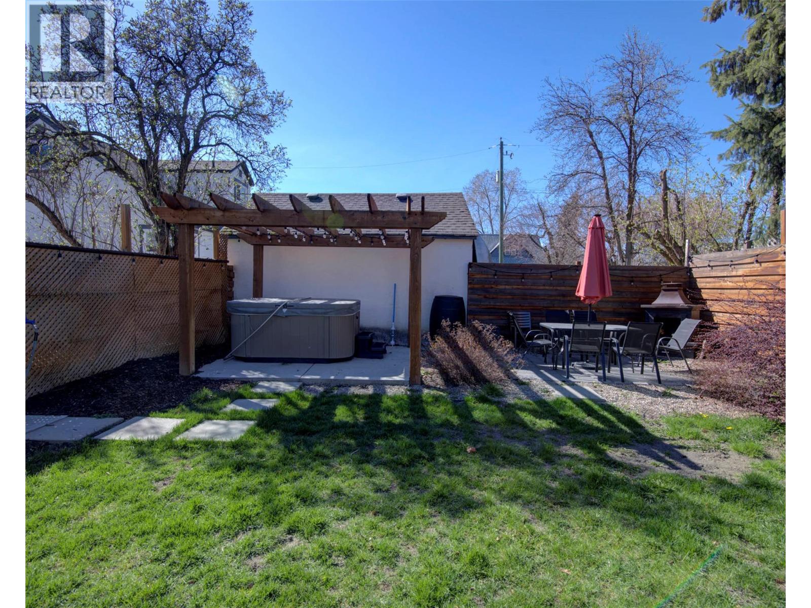 1505 32 Avenue, Vernon