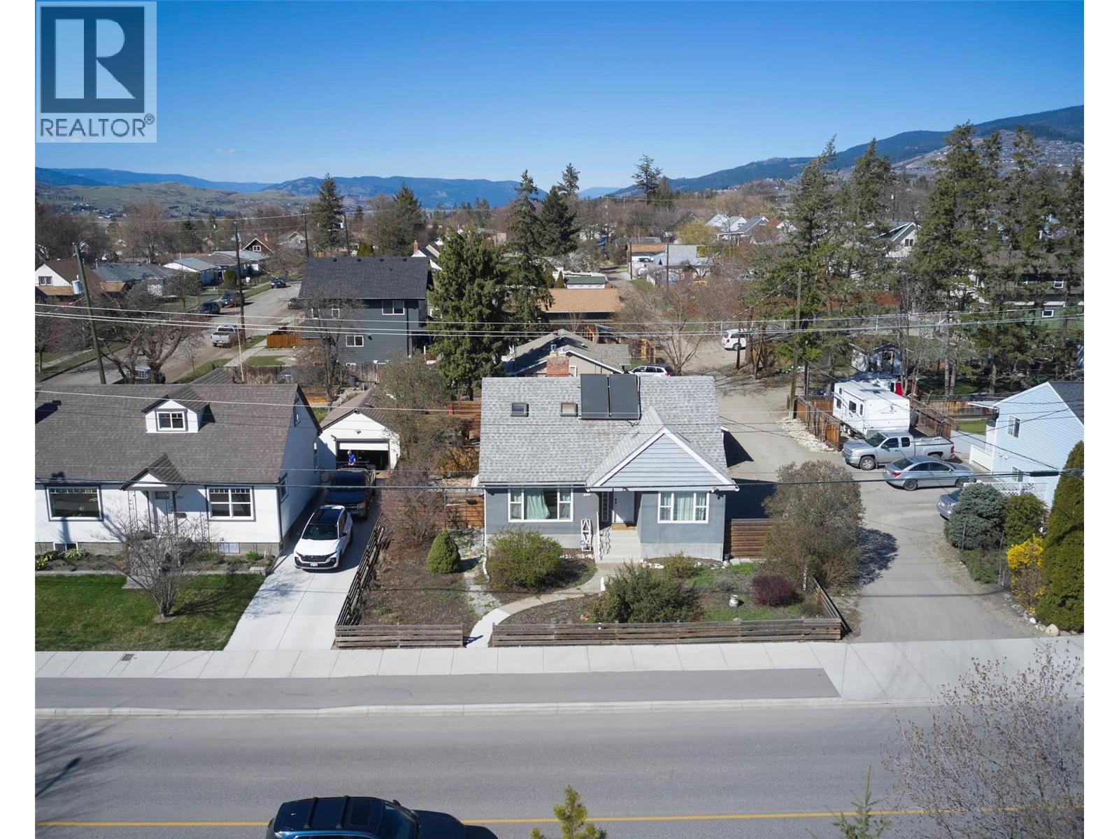 1505 32 Avenue, Vernon