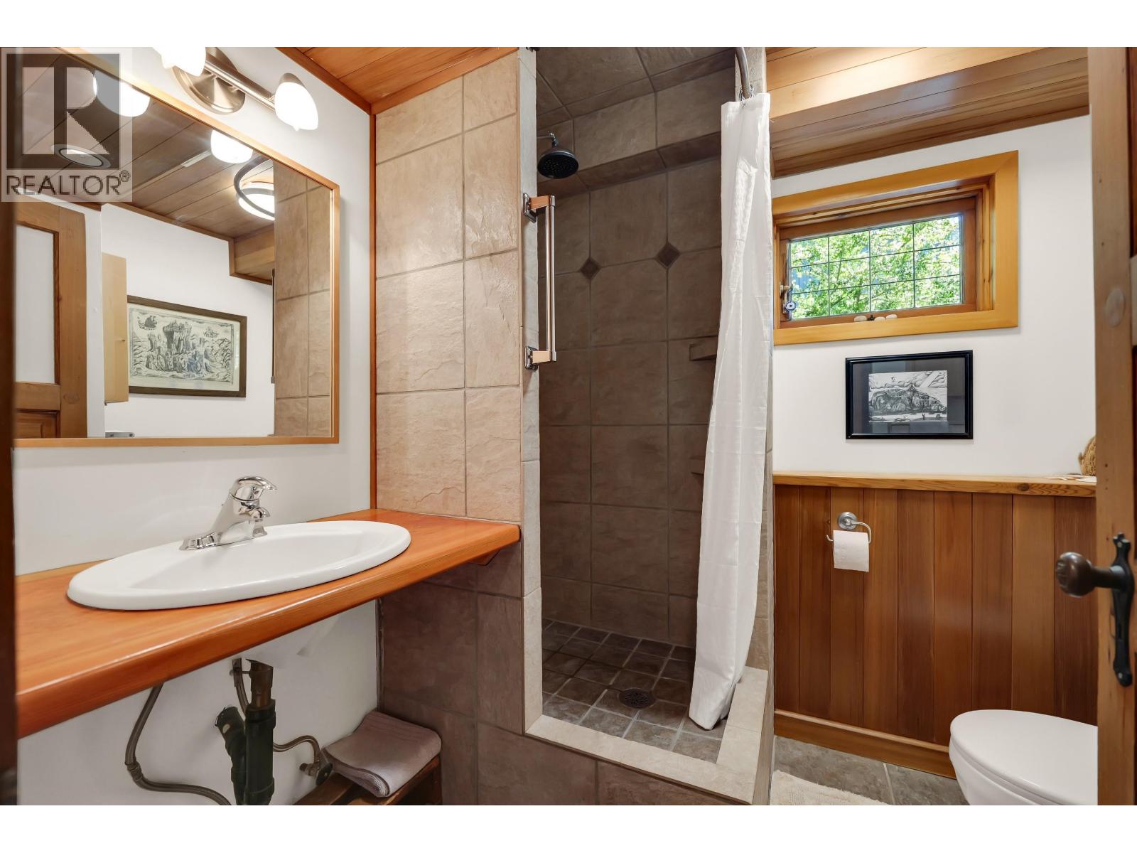 38263 VIEW PLACE, Squamish