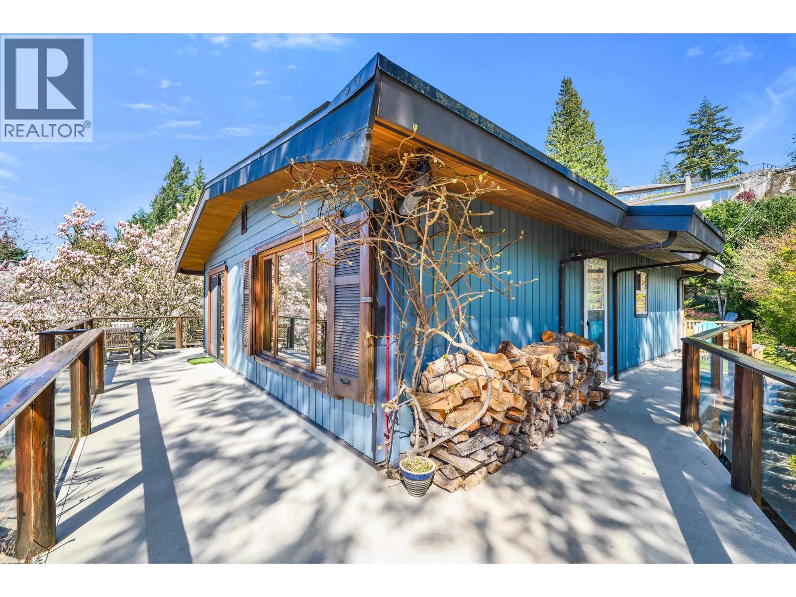 38263 VIEW PLACE, Squamish