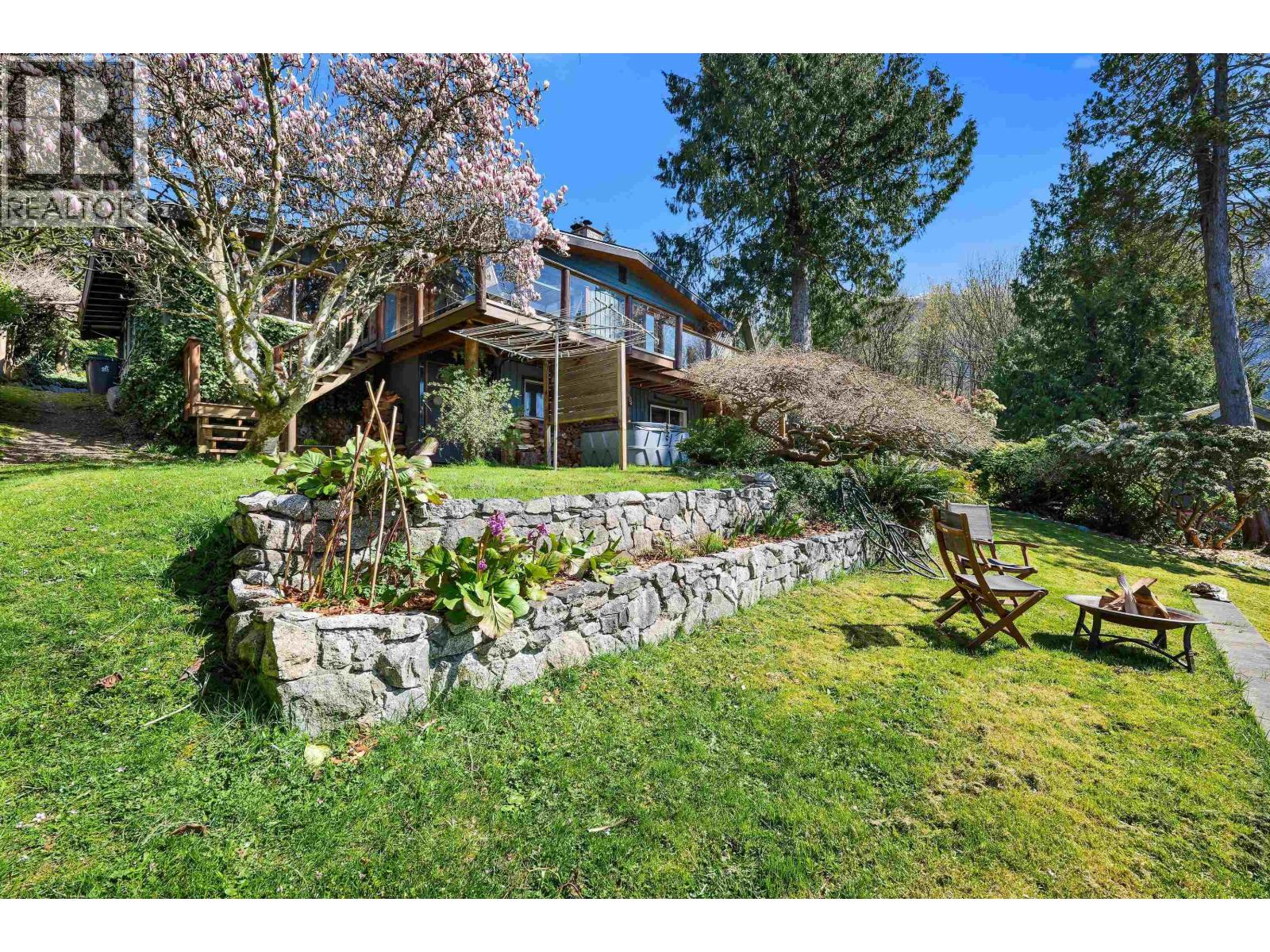 38263 VIEW PLACE, Squamish
