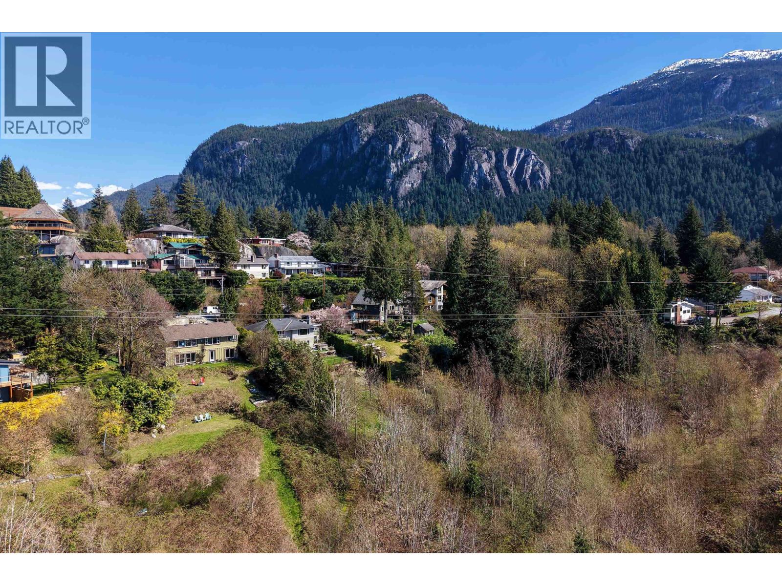 38263 VIEW PLACE, Squamish