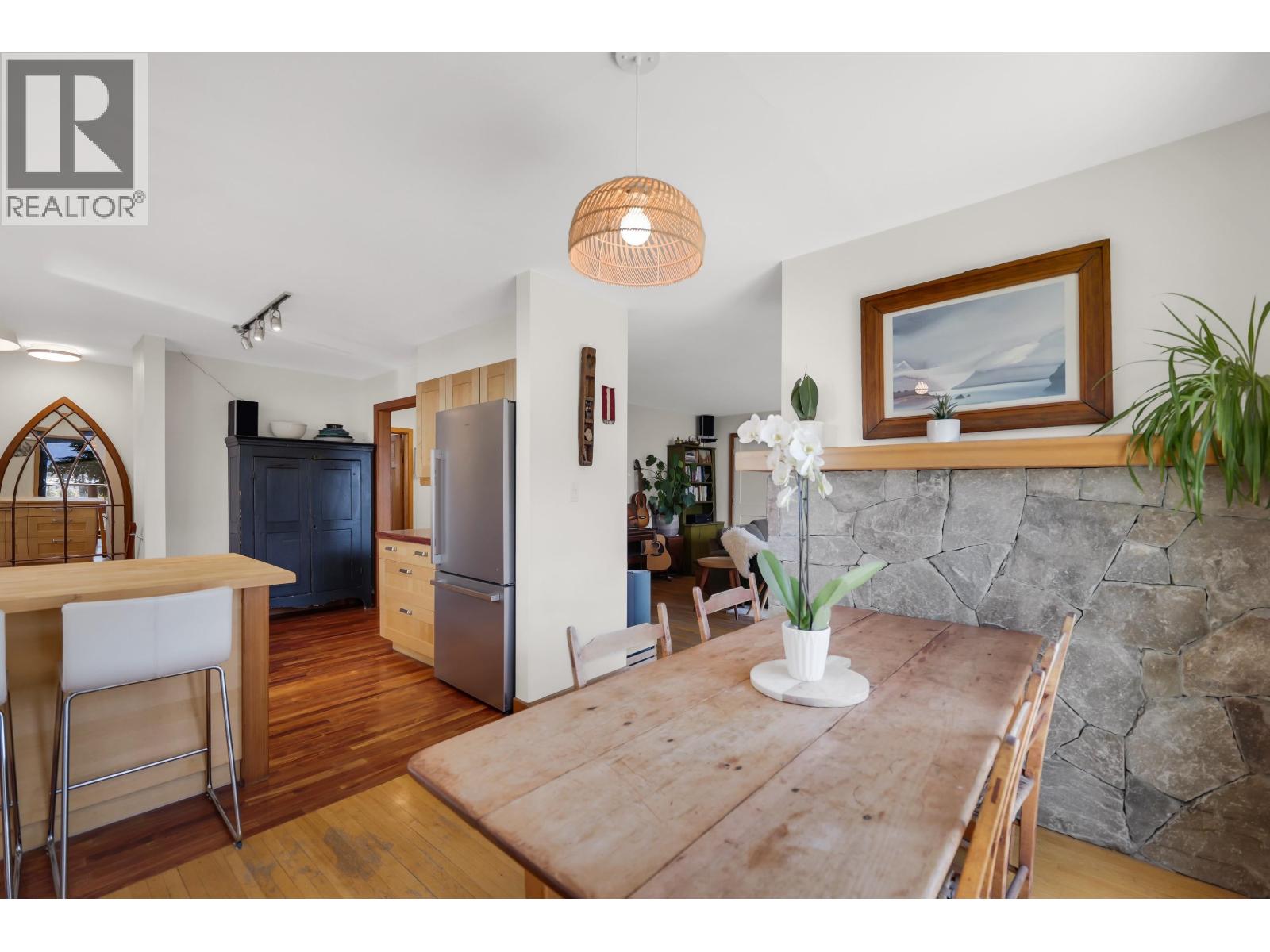 38263 VIEW PLACE, Squamish