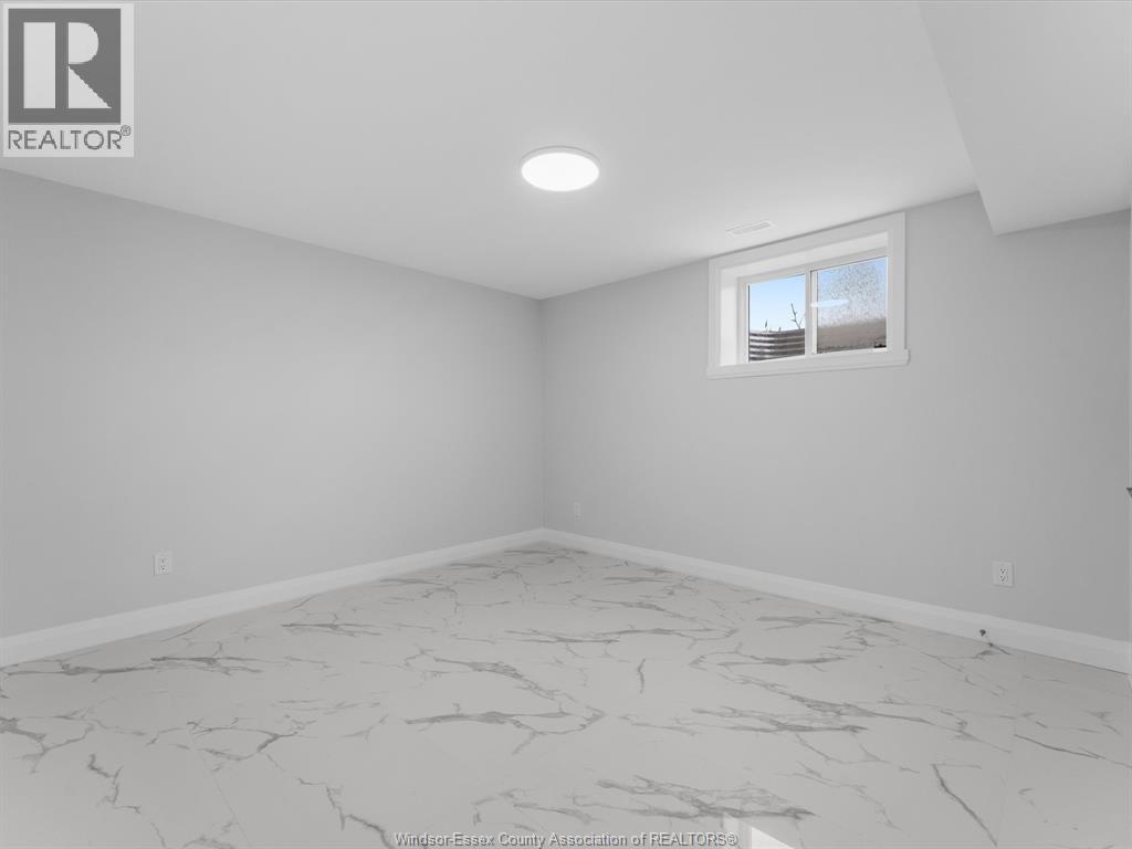3573 FIORINA - 46