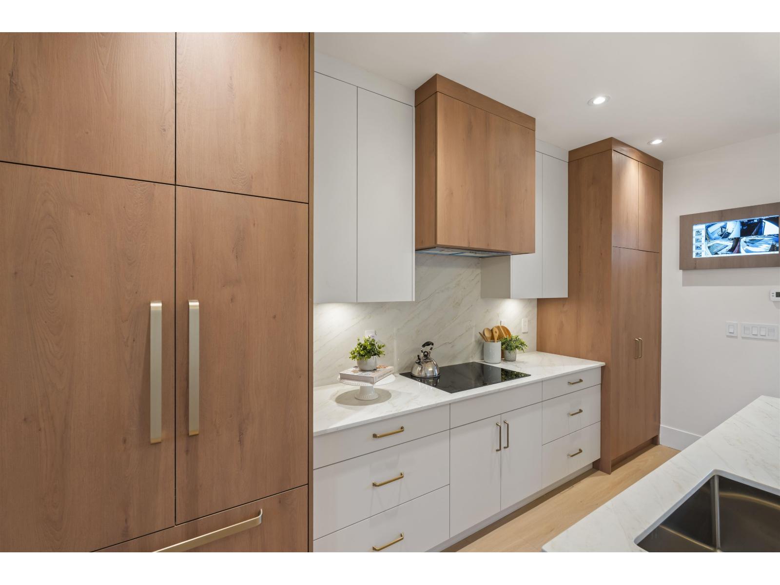 9357 FOREST Way, Delta