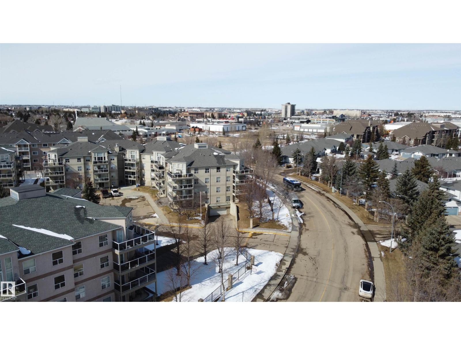 #3 9703 174 ST NW - 36