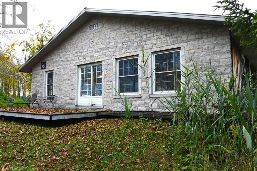 225 PORT MAITLAND Road