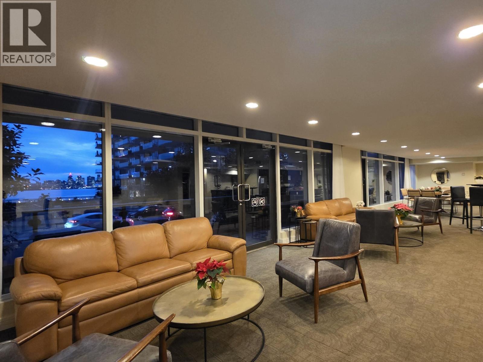 803 162 VICTORY SHIP WAY, North Vancouver