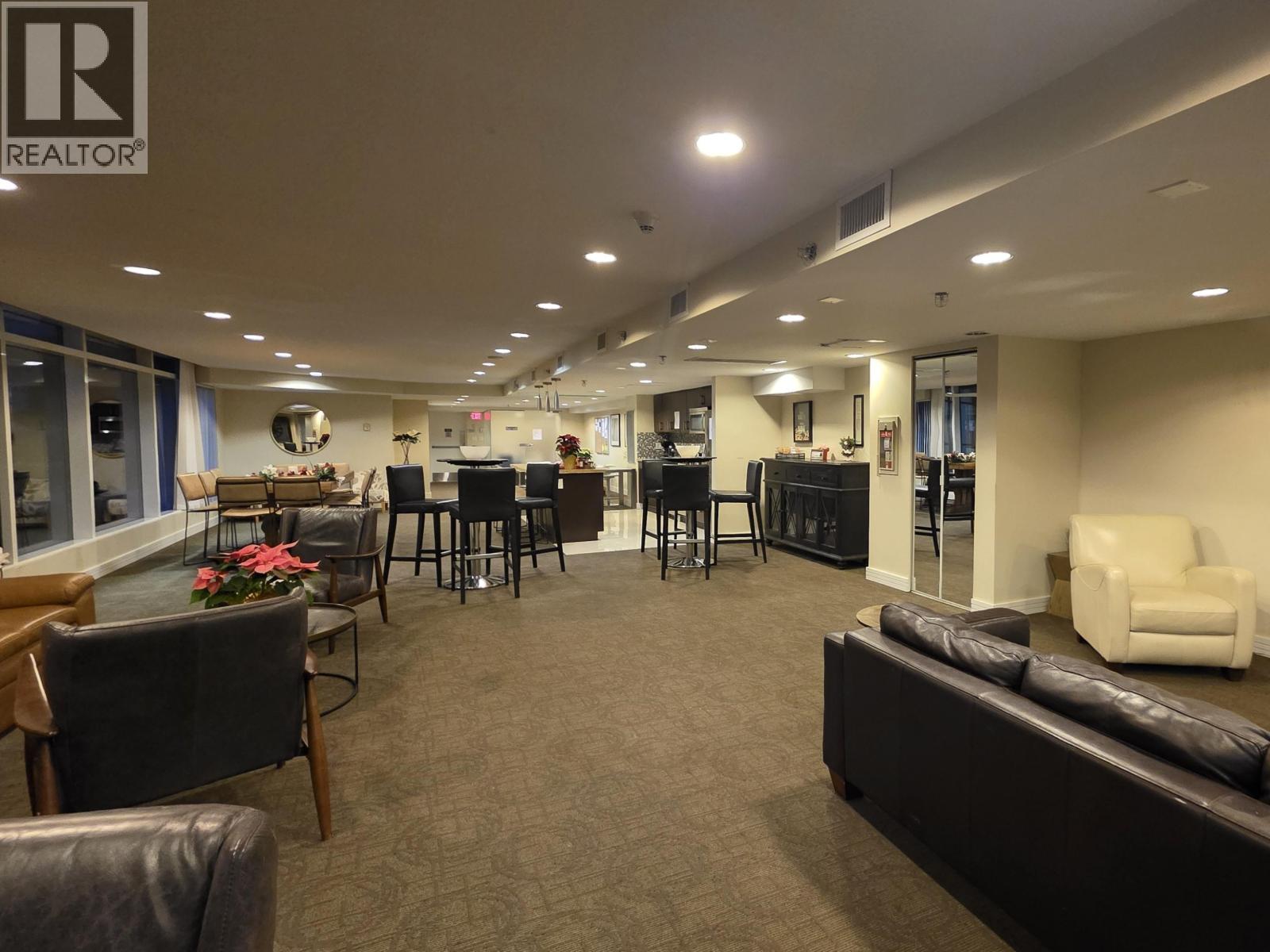 803 162 VICTORY SHIP WAY, North Vancouver