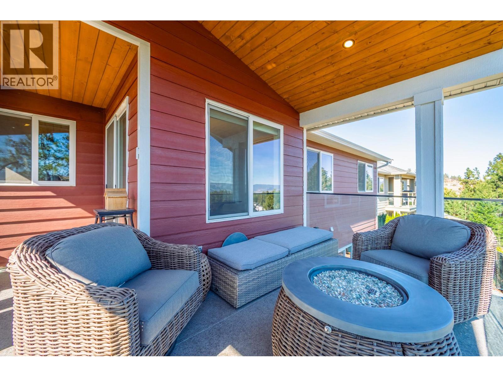 1915 ROSEALEE LANE - 24