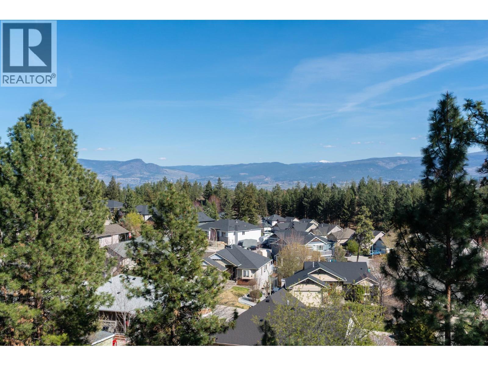 1915 ROSEALEE LANE - 28