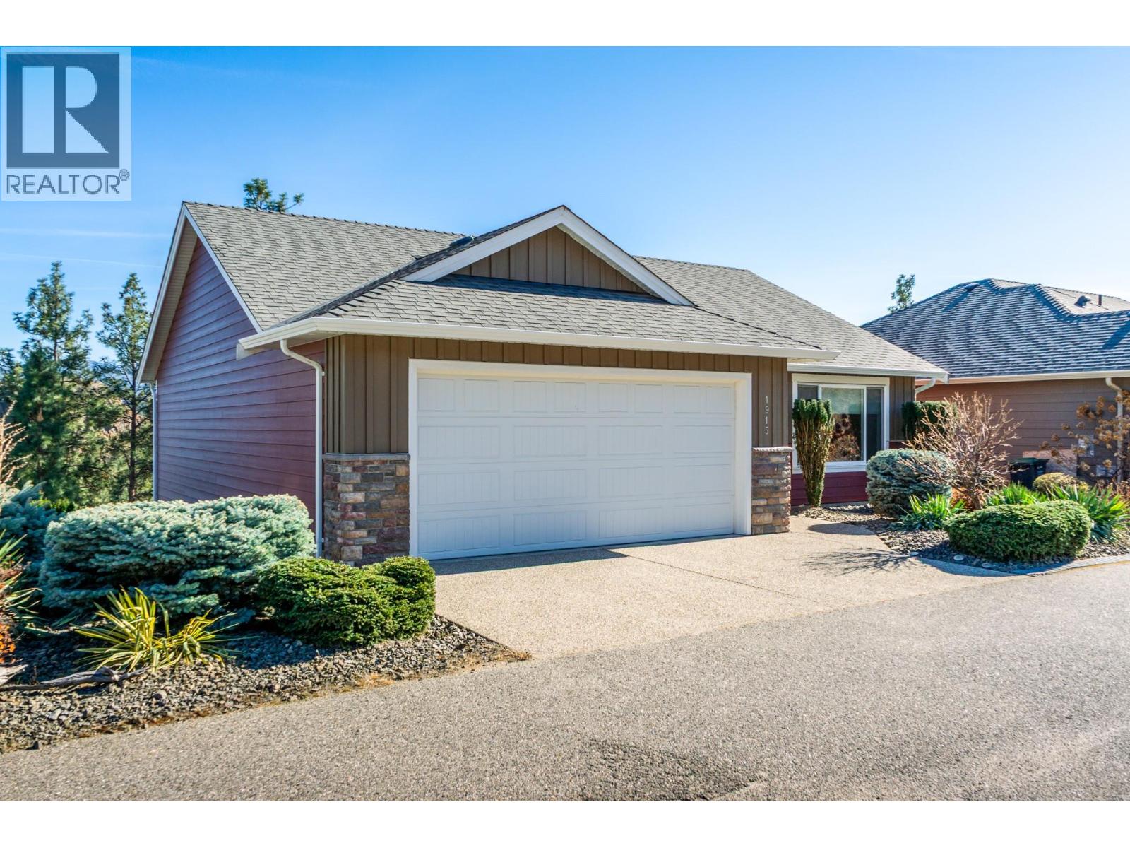 1915 ROSEALEE LANE - 55