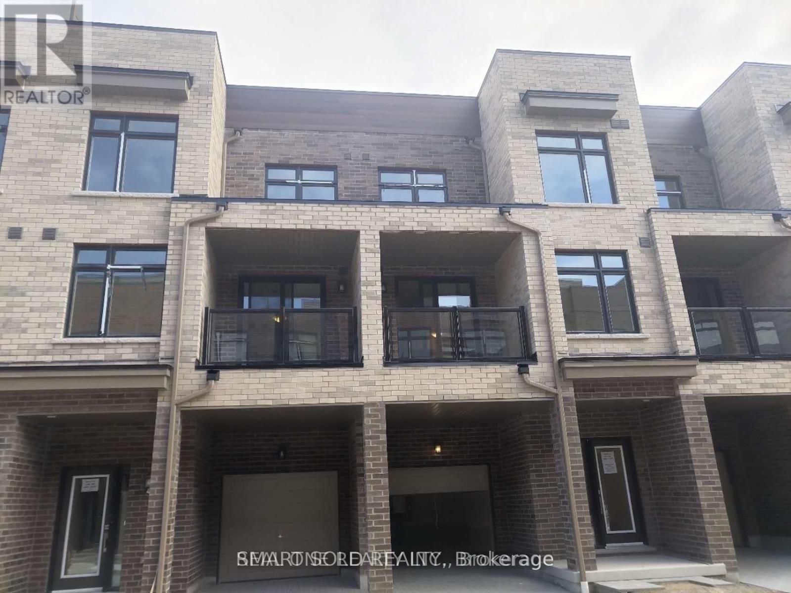 1411 - 1865 PICKERING PARKWAY