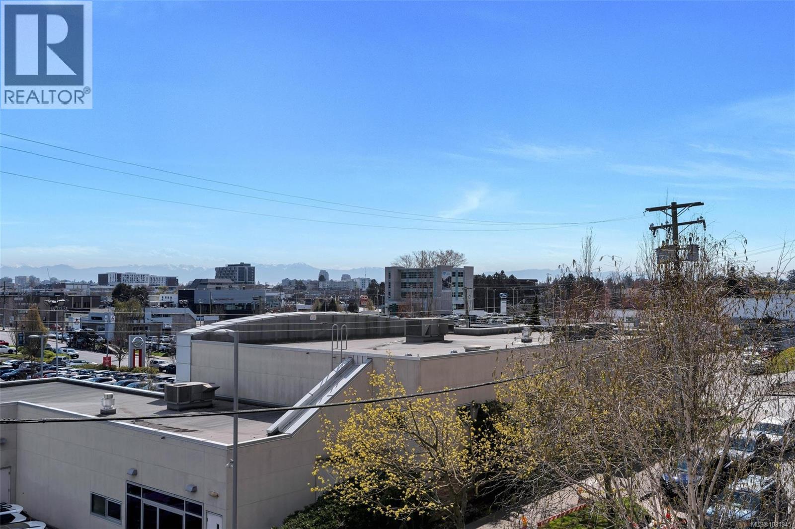 #205 820 SHORT ST - 24